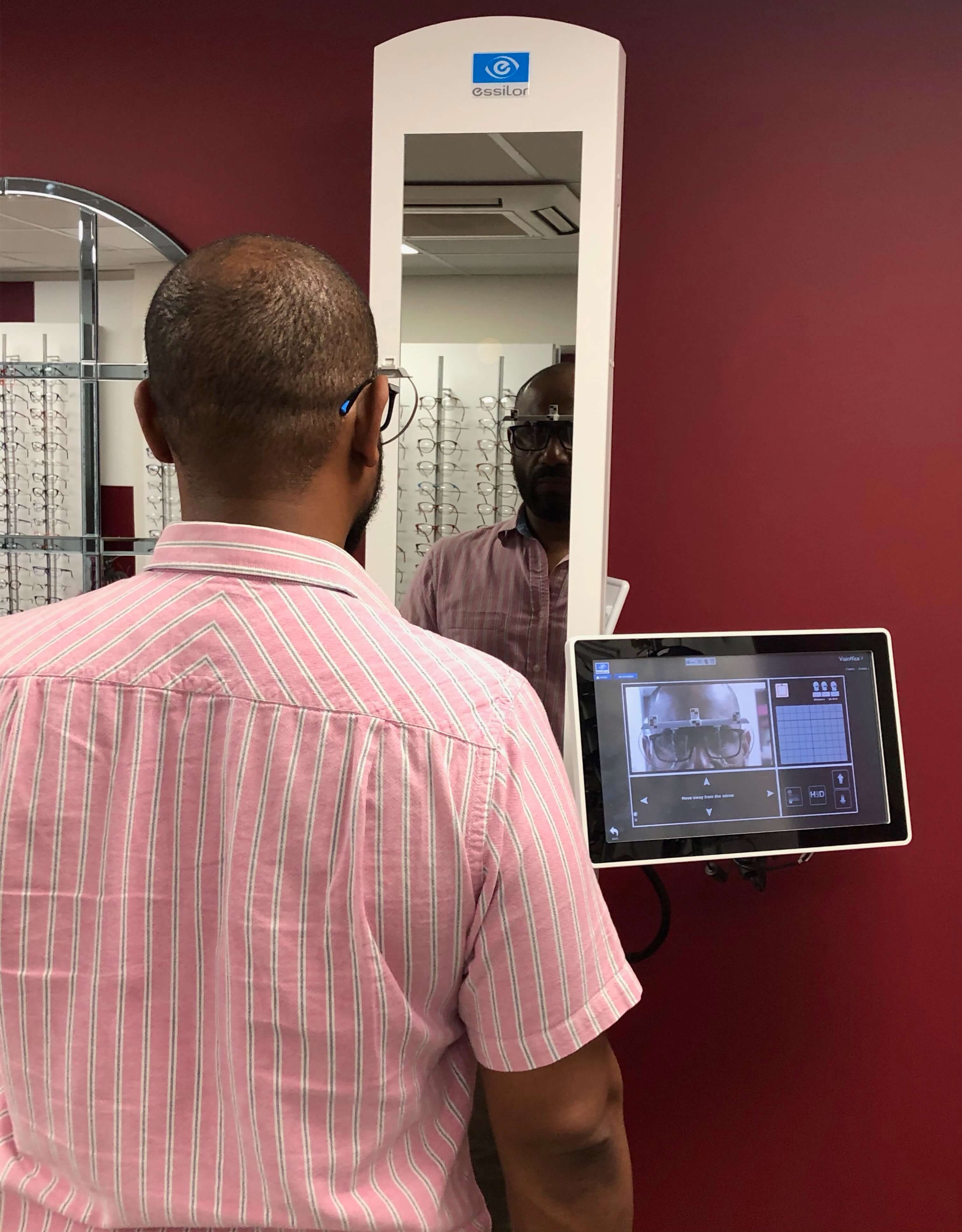 Essilor Eyecode Technology
